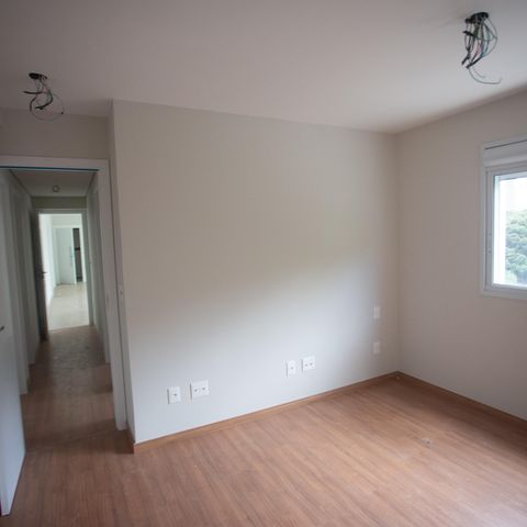 Apartamento à venda com 134m², 4 quartos e 4 vagasSuite 2