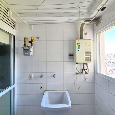 Apartamento à venda com 76m², 3 quartos e 1 vaga Apartamento à venda com 76m², 3 quartos e 1 vagaÁrea de Serviço