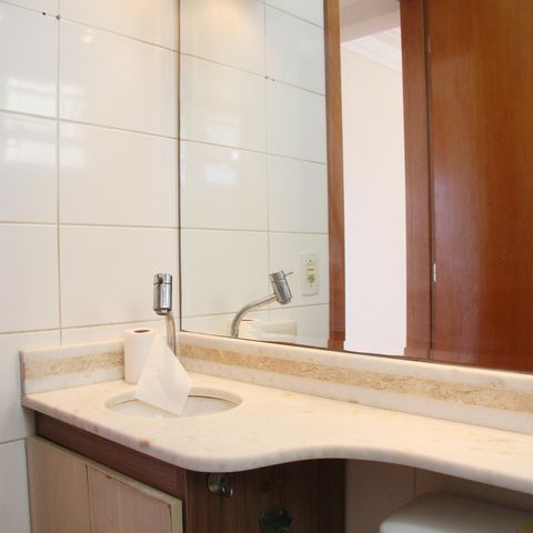 Apartamento à venda com 76m², 3 quartos e 1 vagaBanheiro Social