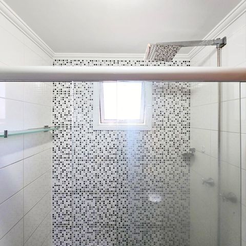 Apartamento à venda com 76m², 3 quartos e 1 vaga Apartamento à venda com 76m², 3 quartos e 1 vagaBanheiro da Suíte 01