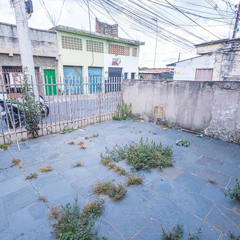 Casa à venda com 360m², 4 quartos e 4 vagasgaragem