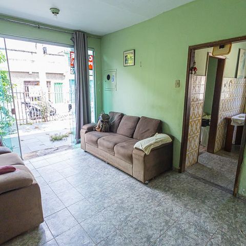 Casa à venda com 360m², 4 quartos e 4 vagassala