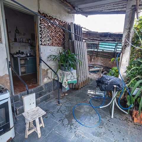 Casa à venda com 360m², 4 quartos e 4 vagasquintal / area de serviço