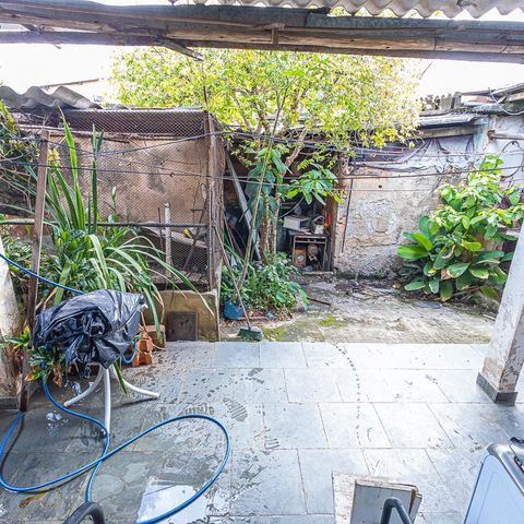 Casa à venda com 360m², 4 quartos e 4 vagasquintal / area de serviço