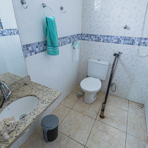 Casa à venda com 360m², 4 quartos e 4 vagasbanheiro