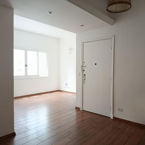 Apartamento à venda com 94m², 3 quartos e 1 vaga Apartamento à venda com 94m², 3 quartos e 1 vagaSala