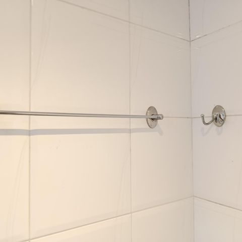 Apartamento à venda com 94m², 3 quartos e 1 vaga Apartamento à venda com 94m², 3 quartos e 1 vagaBanheiro social