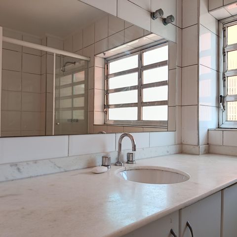 Apartamento à venda com 94m², 3 quartos e 1 vaga Apartamento à venda com 94m², 3 quartos e 1 vagaBanheiro da Suíte