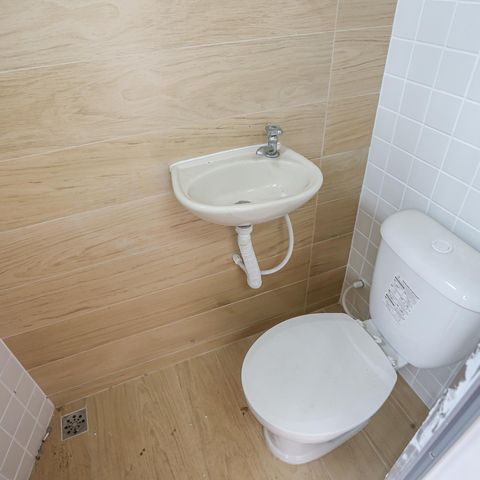 Casa para alugar com 15m², 1 quarto e sem vagaBanheiro