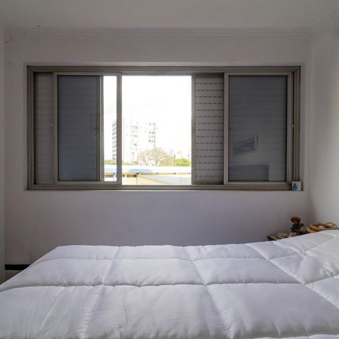 Apartamento à venda com 90m², 3 quartos e 1 vaga Apartamento à venda com 90m², 3 quartos e 1 vagaSuíte