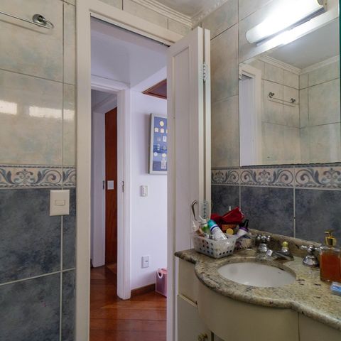 Apartamento à venda com 90m², 3 quartos e 1 vaga Apartamento à venda com 90m², 3 quartos e 1 vagaBanheiro da Suíte