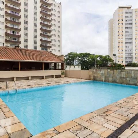 Apartamento à venda com 90m², 3 quartos e 1 vaga Apartamento à venda com 90m², 3 quartos e 1 vagaPiscina