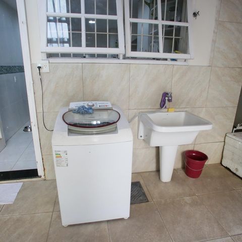 Casa para alugar com 314m², 4 quartos e 5 vagasÁrea de Serviço