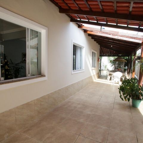 Casa para alugar com 314m², 4 quartos e 5 vagasVaranda Lateral