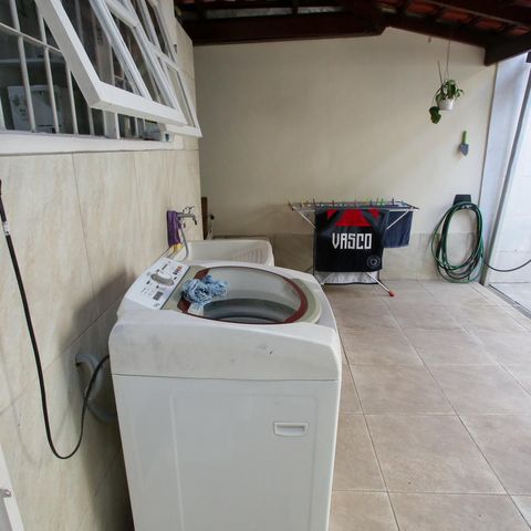 Casa para alugar com 314m², 4 quartos e 5 vagasÁrea de Serviço