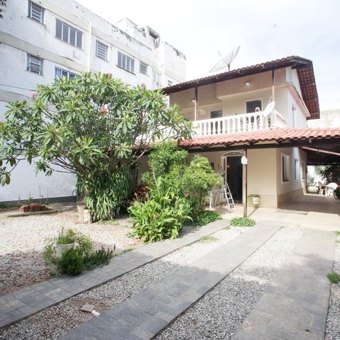 Casa para alugar com 314m², 4 quartos e 5 vagasFrente da Casa
