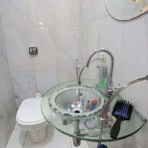 Casa para alugar com 314m², 4 quartos e 5 vagasLavabo