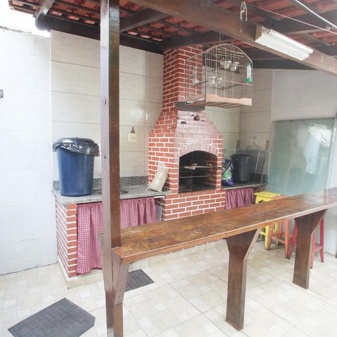 Casa para alugar com 314m², 4 quartos e 5 vagasChurrasqueira