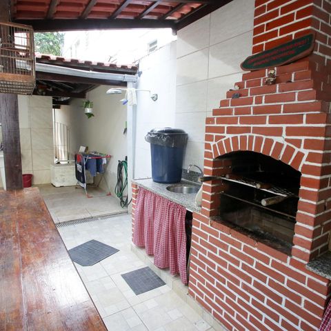 Casa para alugar com 314m², 4 quartos e 5 vagasChurrasqueira