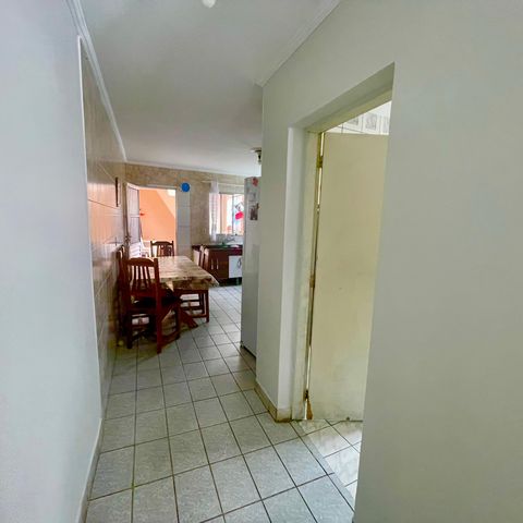 Casa à venda com 160m², 2 quartos e sem vagaCorredor
