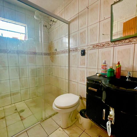 Casa à venda com 160m², 2 quartos e sem vagaQuarto 2