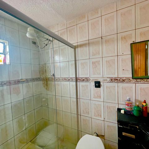 Casa à venda com 160m², 2 quartos e sem vagaBanheiro
