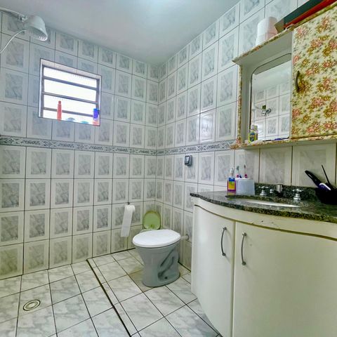 Casa à venda com 160m², 2 quartos e sem vagaBanheiro 2