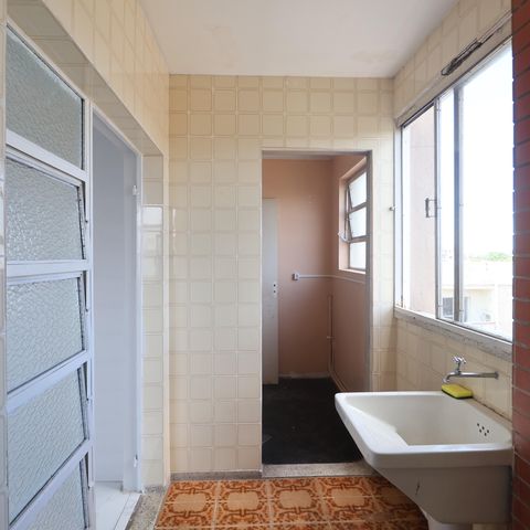 Apartamento à venda com 129m², 3 quartos e 1 vagaÁrea de Serviço