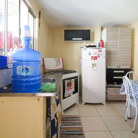 Casa à venda com 150m², 3 quartos e 1 vaga Casa à venda com 150m², 3 quartos e 1 vagaCozinha
