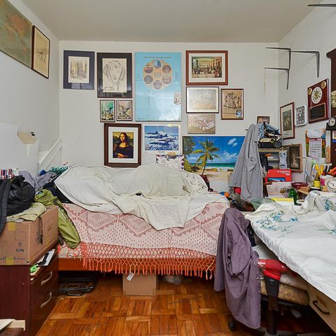Casa à venda com 316m², 5 quartos e 2 vagas Casa à venda com 316m², 5 quartos e 2 vagasQuarto 2