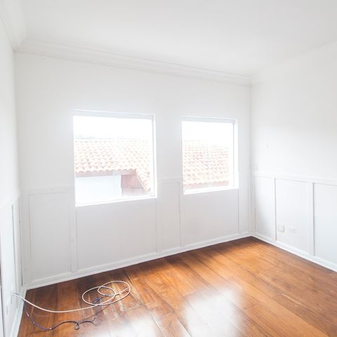 Casa de condomínio à venda com 355m², 3 quartos e 2 vagas Casa de condomínio à venda com 355m², 3 quartos e 2 vagasEscritório
