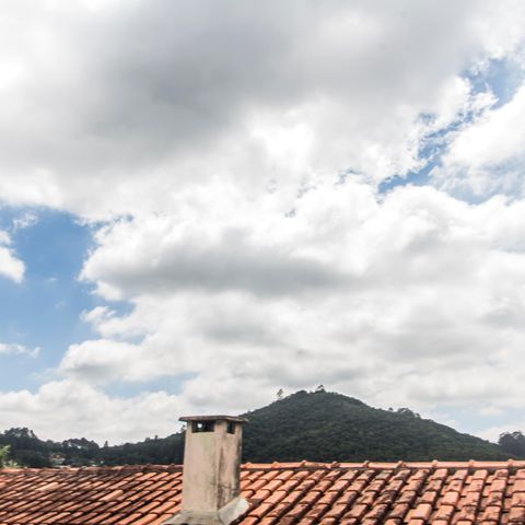 Casa de condomínio à venda com 355m², 3 quartos e 2 vagas Casa de condomínio à venda com 355m², 3 quartos e 2 vagasVista