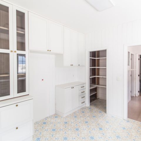 Casa de condomínio à venda com 355m², 3 quartos e 2 vagas Casa de condomínio à venda com 355m², 3 quartos e 2 vagasCozinha