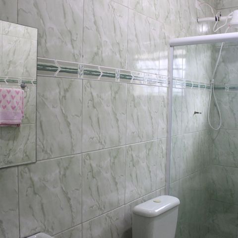 Casa à venda com 350m², 6 quartos e 2 vagasBanheiro social 2