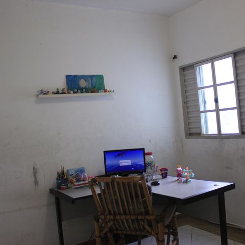 Casa à venda com 350m², 6 quartos e 2 vagasQuarto 3