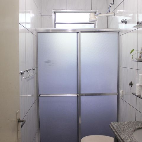 Casa à venda com 350m², 6 quartos e 2 vagasBanheiro social