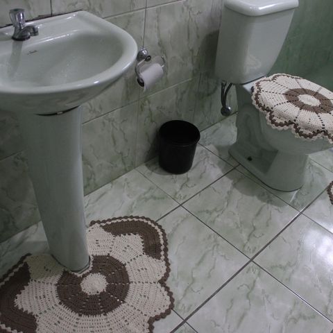 Casa à venda com 350m², 6 quartos e 2 vagasBanheiro social 2