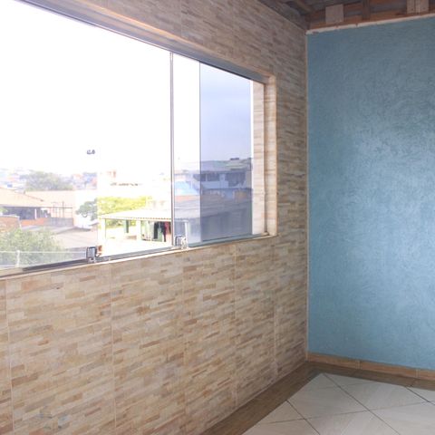 Casa à venda com 350m², 6 quartos e 2 vagasVaranda coberta (piso superior)