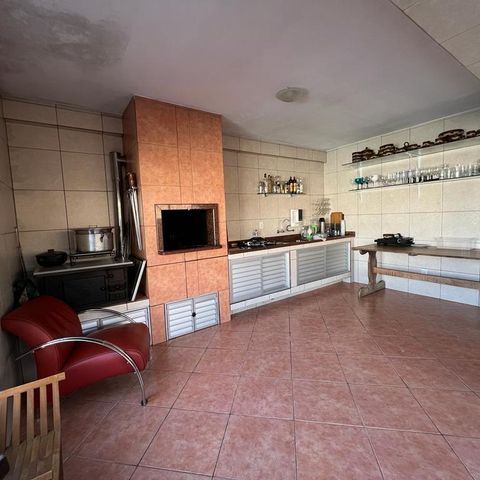 Casa para alugar com 330m², 3 quartos e 4 vagas