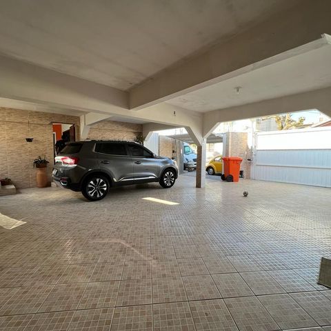 Casa para alugar com 330m², 3 quartos e 4 vagas