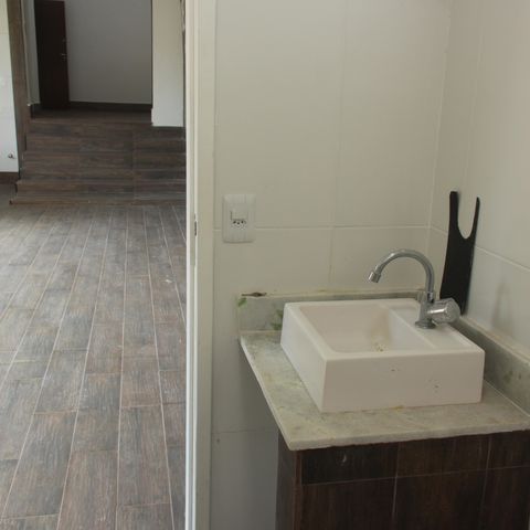 Casa para alugar com 140m², 2 quartos e 1 vagaBanheiro 2