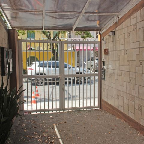 Casa para alugar com 140m², 2 quartos e 1 vagaQuintal