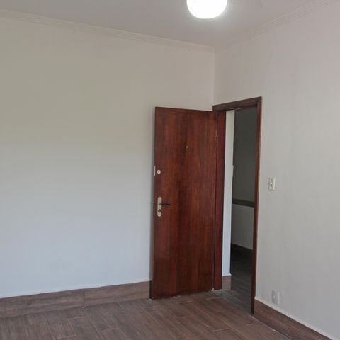 Casa para alugar com 140m², 2 quartos e 1 vagaQuarto 1