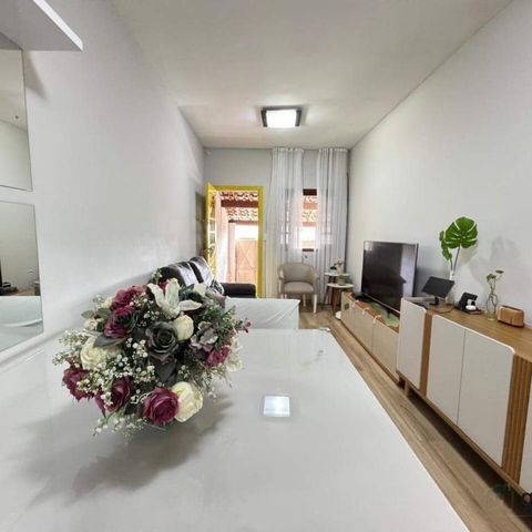 Casa à venda com 170m², 4 quartos e 2 vagas