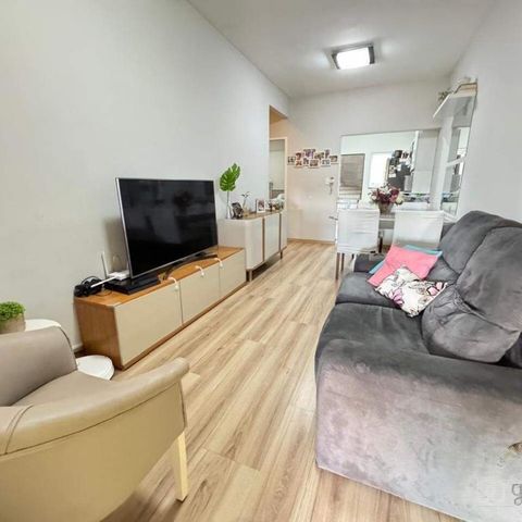 Casa à venda com 170m², 4 quartos e 2 vagas