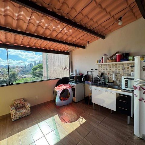 Casa à venda com 170m², 4 quartos e 2 vagas