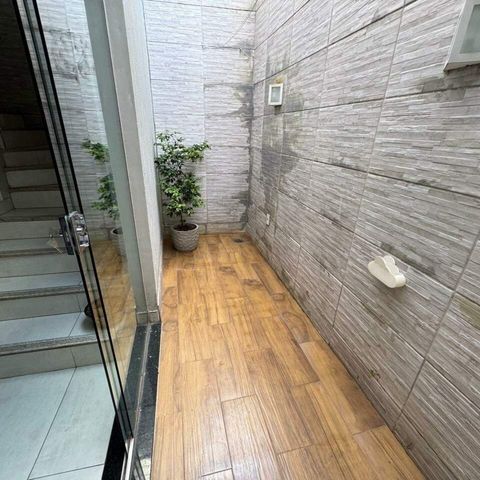 Casa à venda com 170m², 4 quartos e 2 vagas