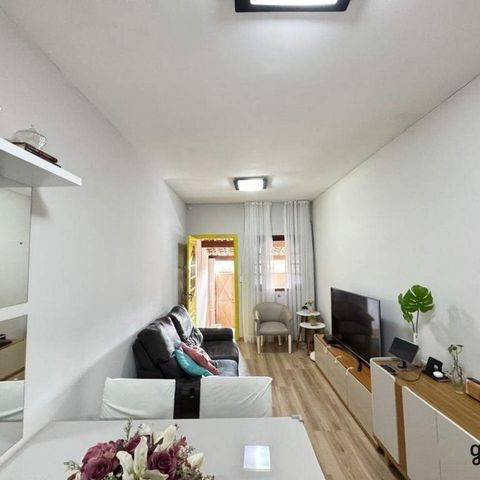 Casa à venda com 170m², 4 quartos e 2 vagas