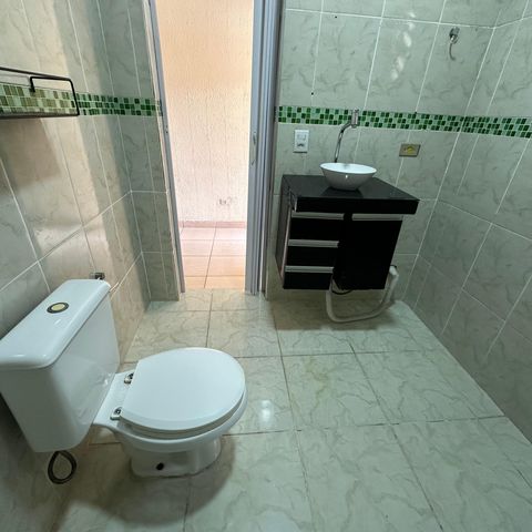 Casa à venda com 260m², 3 quartos e 4 vagasBanheiro da Suíte
