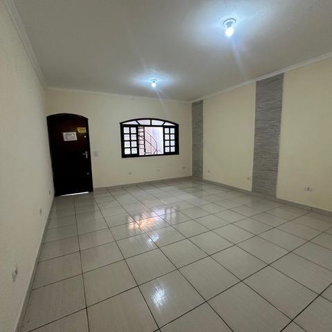 Casa à venda com 260m², 3 quartos e 4 vagasSala
